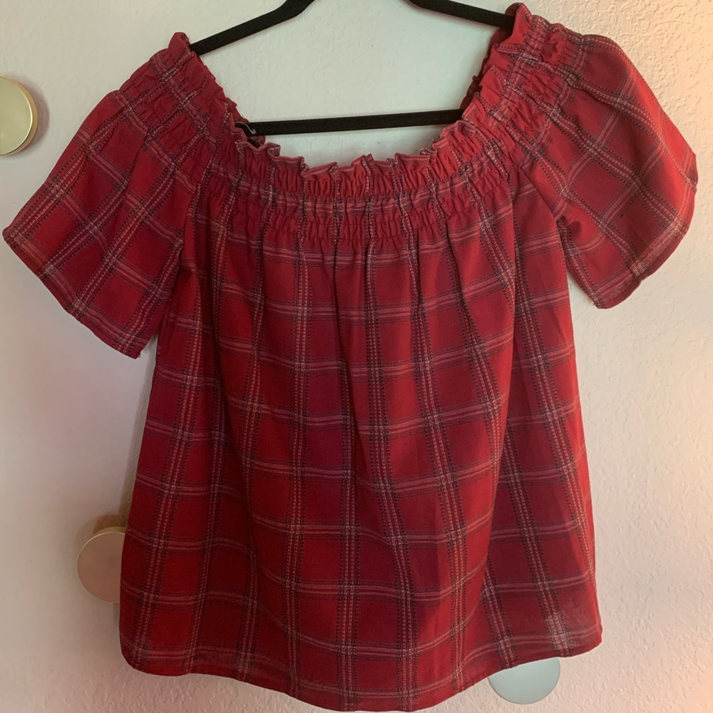 Socialite off-the-shoulder red top - NWT